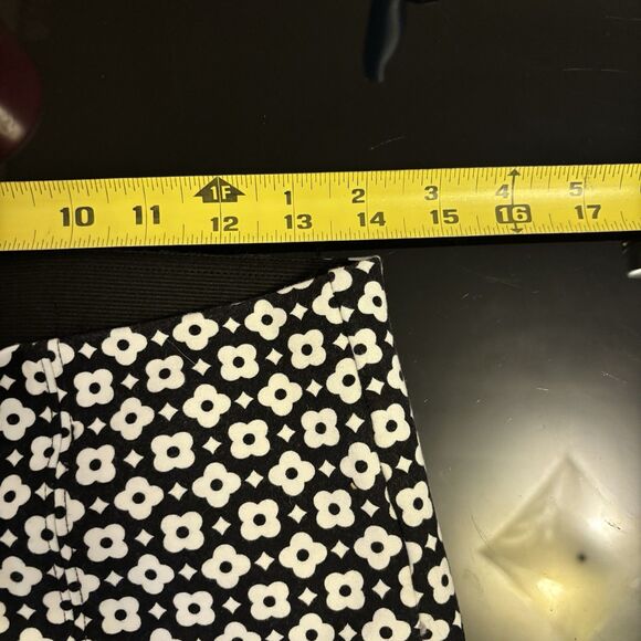 Maeve Anthropologie Margot Kick‎ Flare Cropped Pants Black White Floral Retro S - Picture 6 of 8